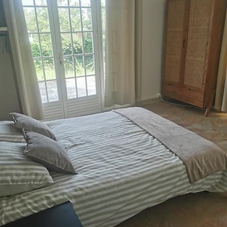 Appartement 2 , Disneyland - Parking Gratuit - Maison Des Platanes Meaux Bagian luar foto